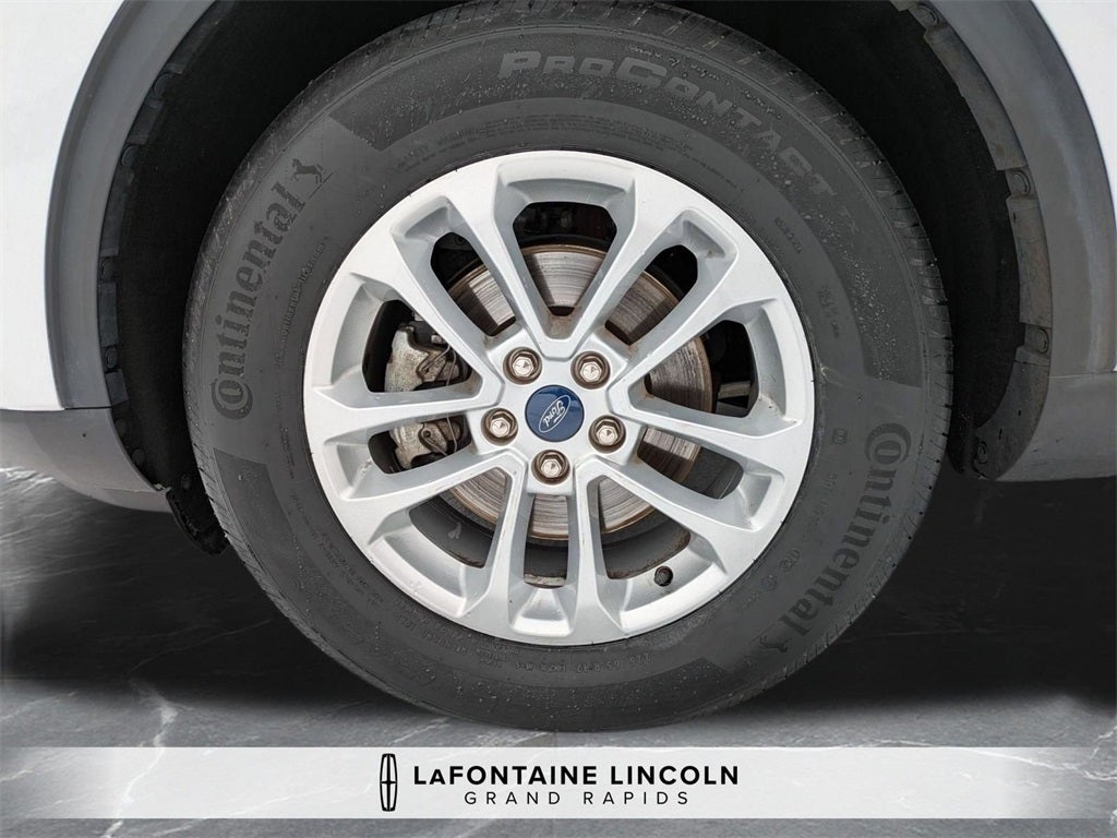 2021 Ford Escape SE