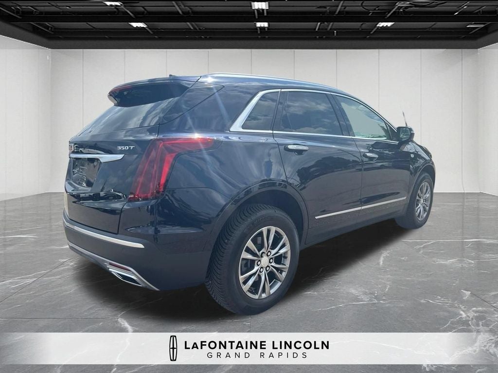 2021 Cadillac XT5 Premium Luxury