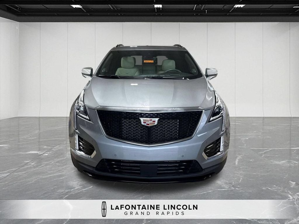 2024 Cadillac XT5 Sport