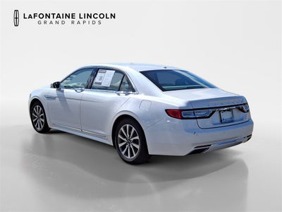 2017 Lincoln Continental Premiere