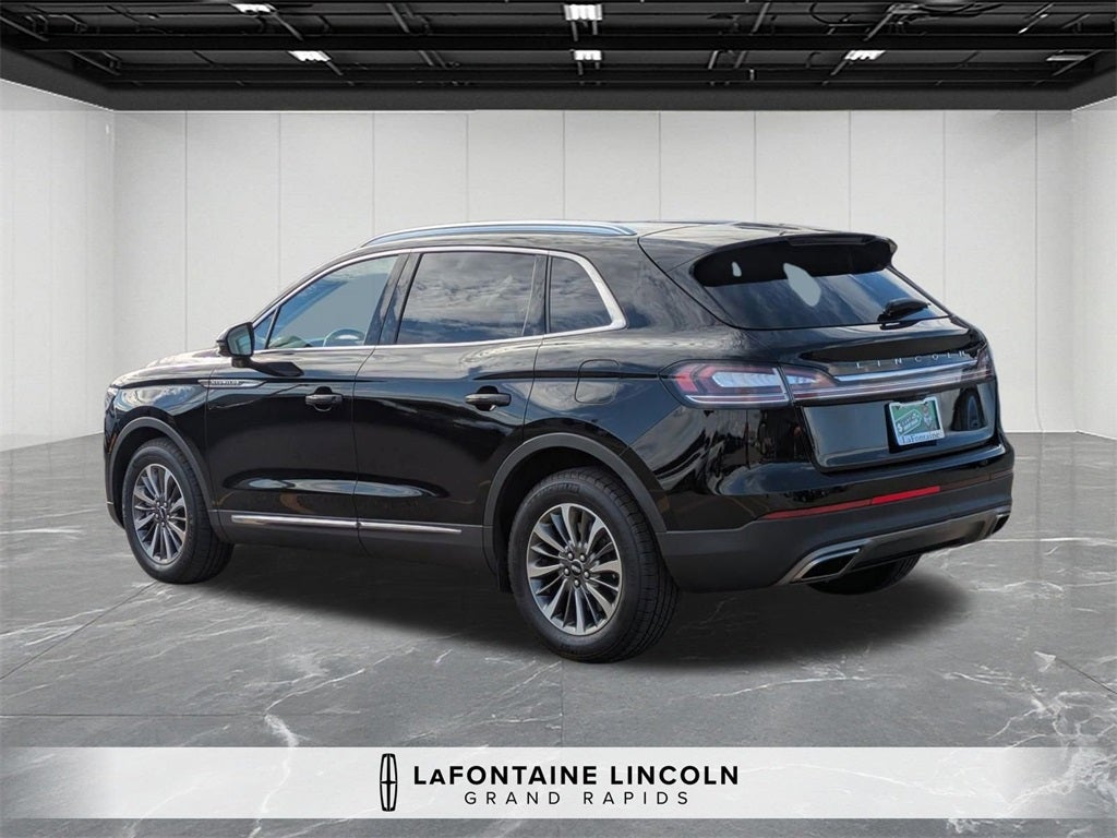 2023 Lincoln Nautilus Standard