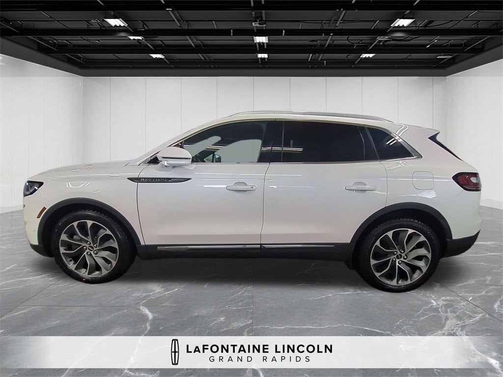 2022 Lincoln Nautilus Reserve