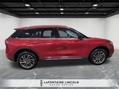 2022 Lincoln Corsair Standard