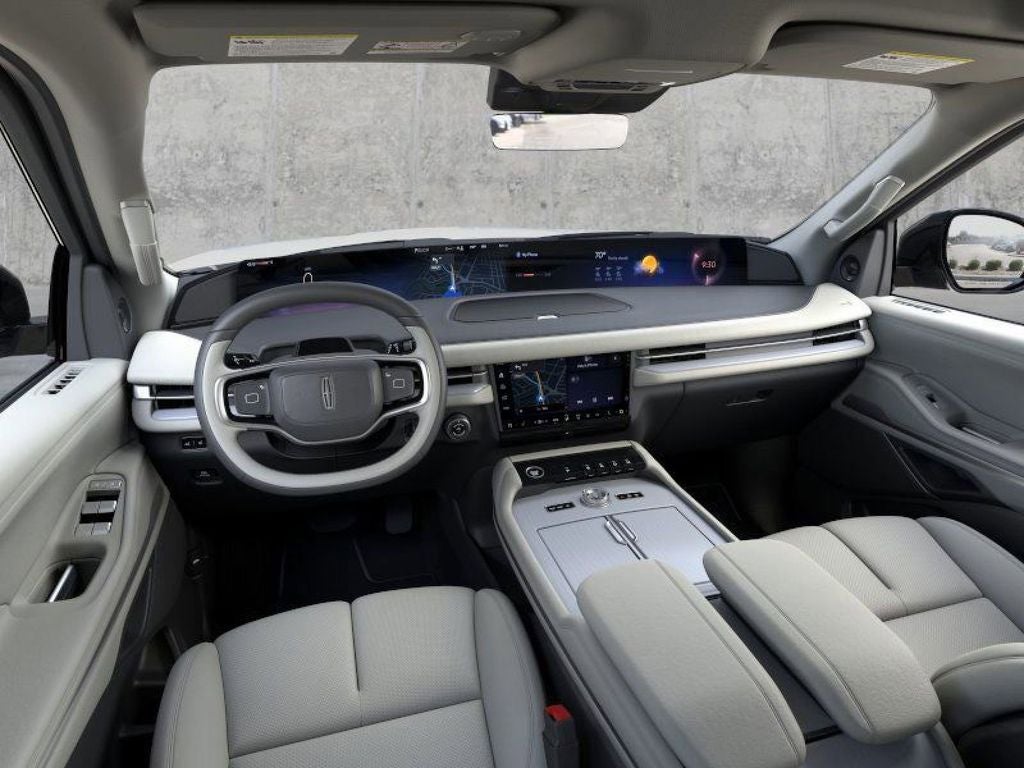 2026 Lincoln Navigator Reserve InTransit