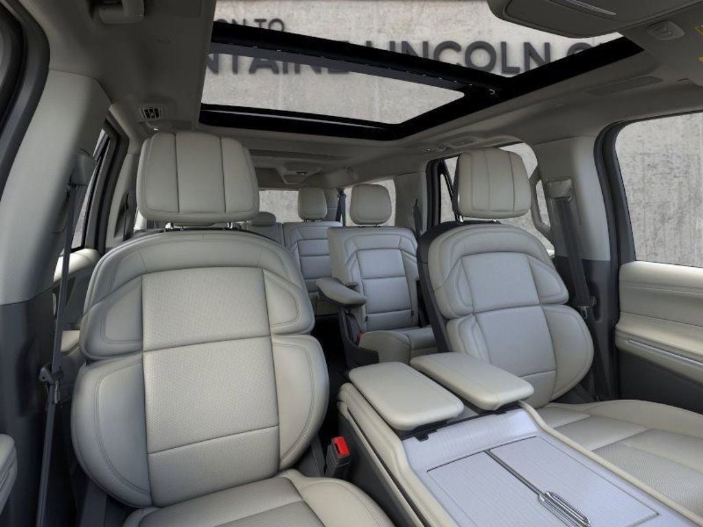 2026 Lincoln Navigator L Reserve