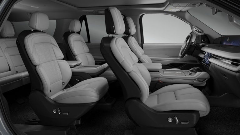 2026 Lincoln Navigator L Reserve InTransit