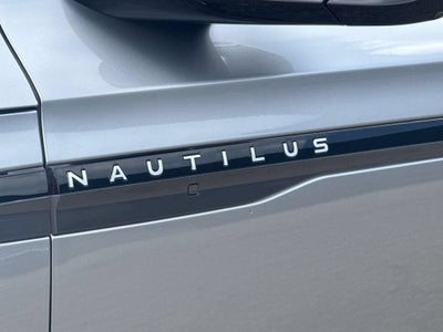 2024 Lincoln Nautilus Reserve