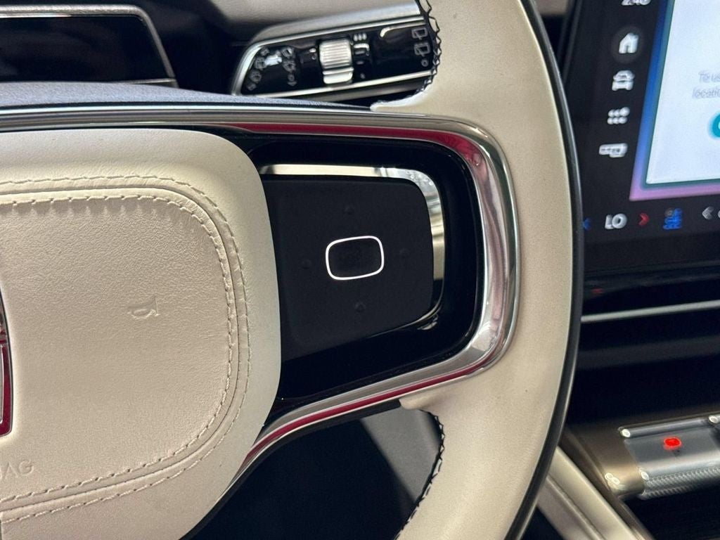 2024 Lincoln Nautilus Black Label