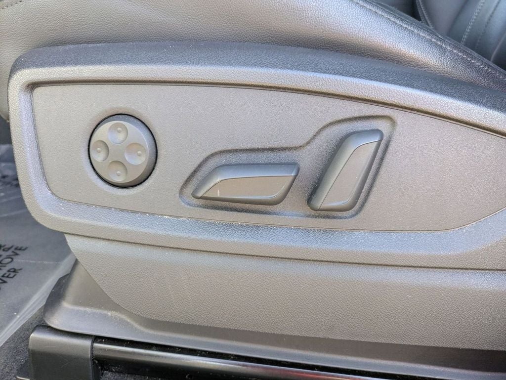 2024 Audi Q5 45 S line Premium Plus quattro