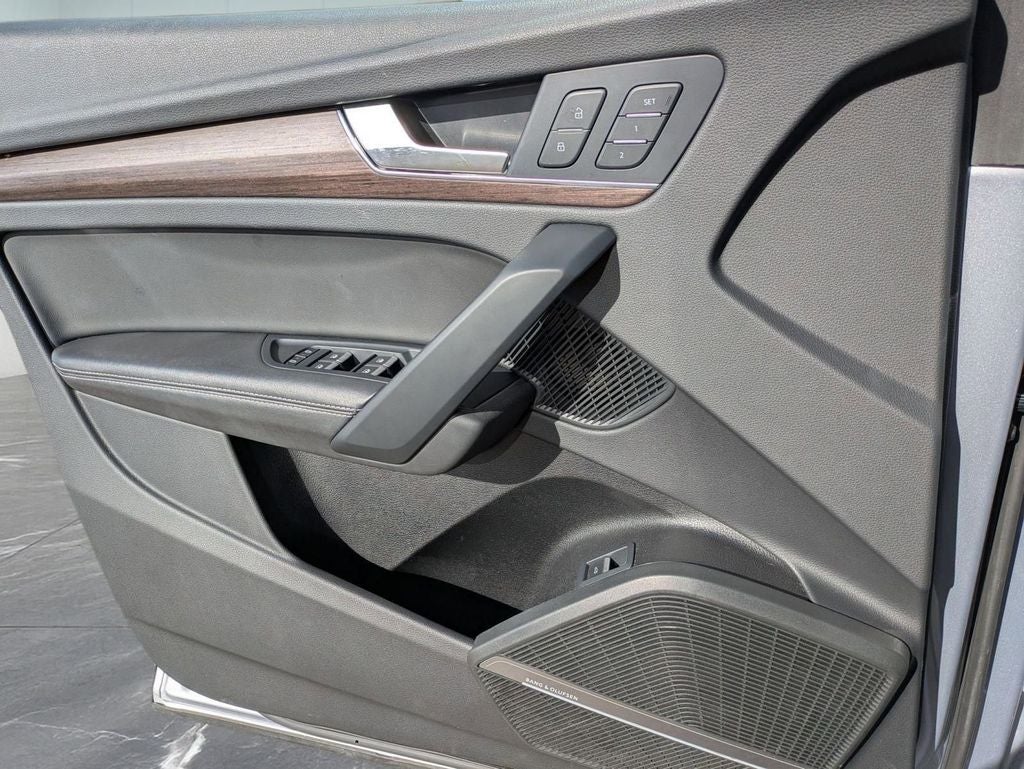 2024 Audi Q5 45 S line Premium Plus quattro