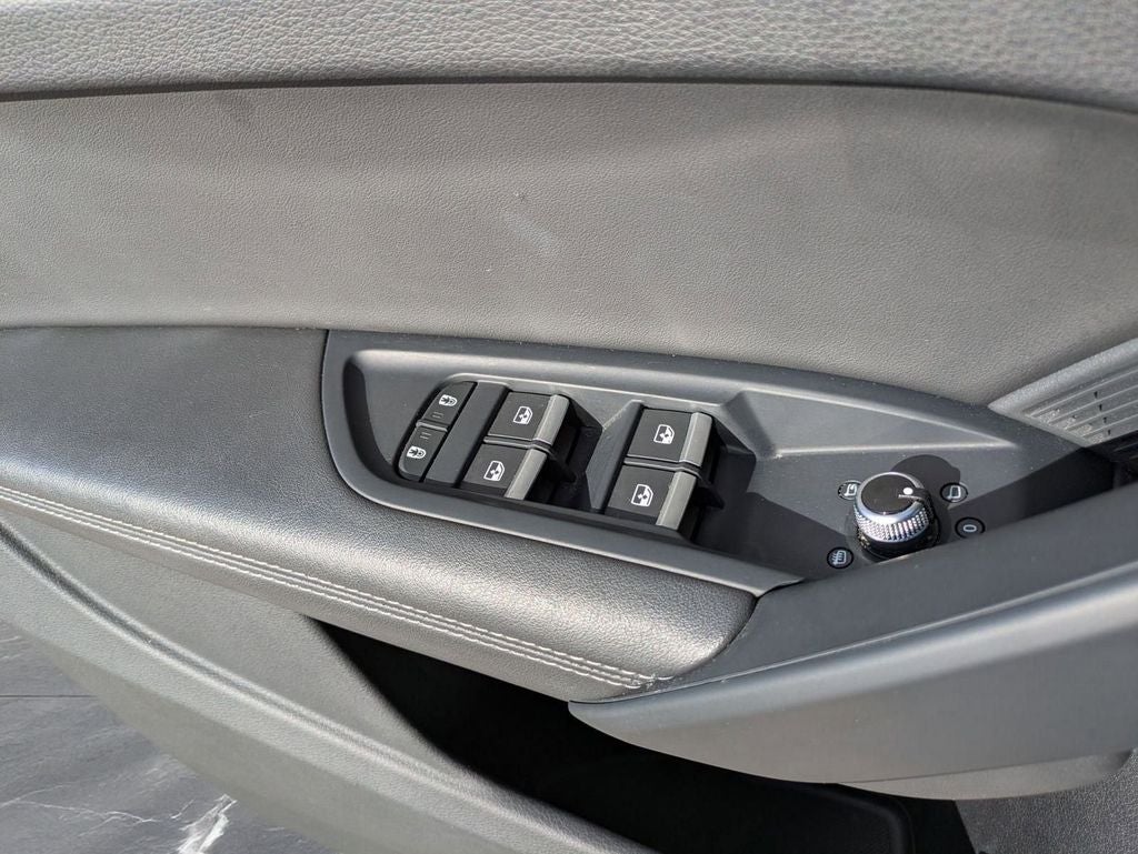 2024 Audi Q5 45 S line Premium Plus quattro