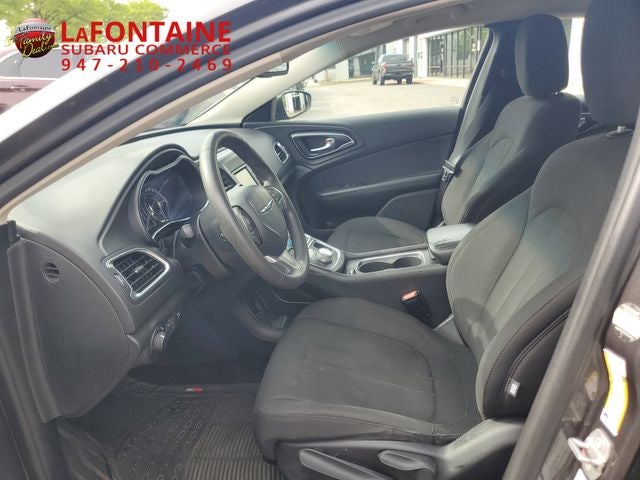 2016 Chrysler 200 Limited