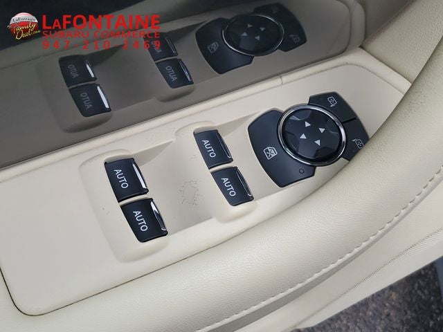 2014 Lincoln MKS Base