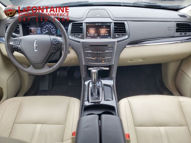 2014 Lincoln MKS Base