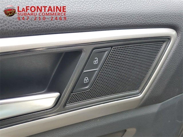 2020 Volkswagen Atlas Cross Sport 3.6L V6 SE w/Technology R-Line 4Motion