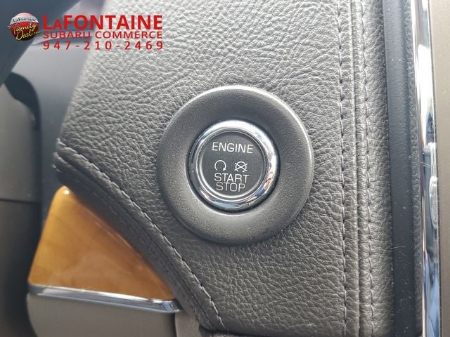 2012 Lincoln MKX Base