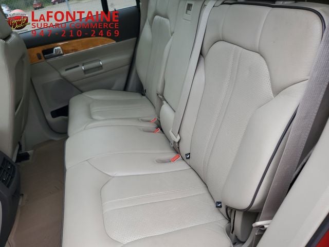 2012 Lincoln MKX Base
