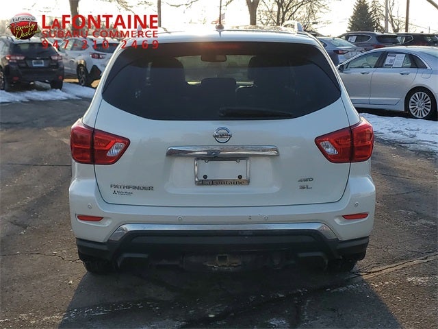 2017 Nissan Pathfinder SL