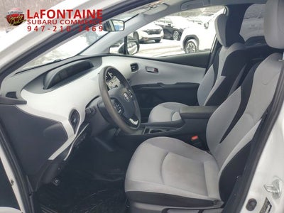 2021 Toyota Prius LE