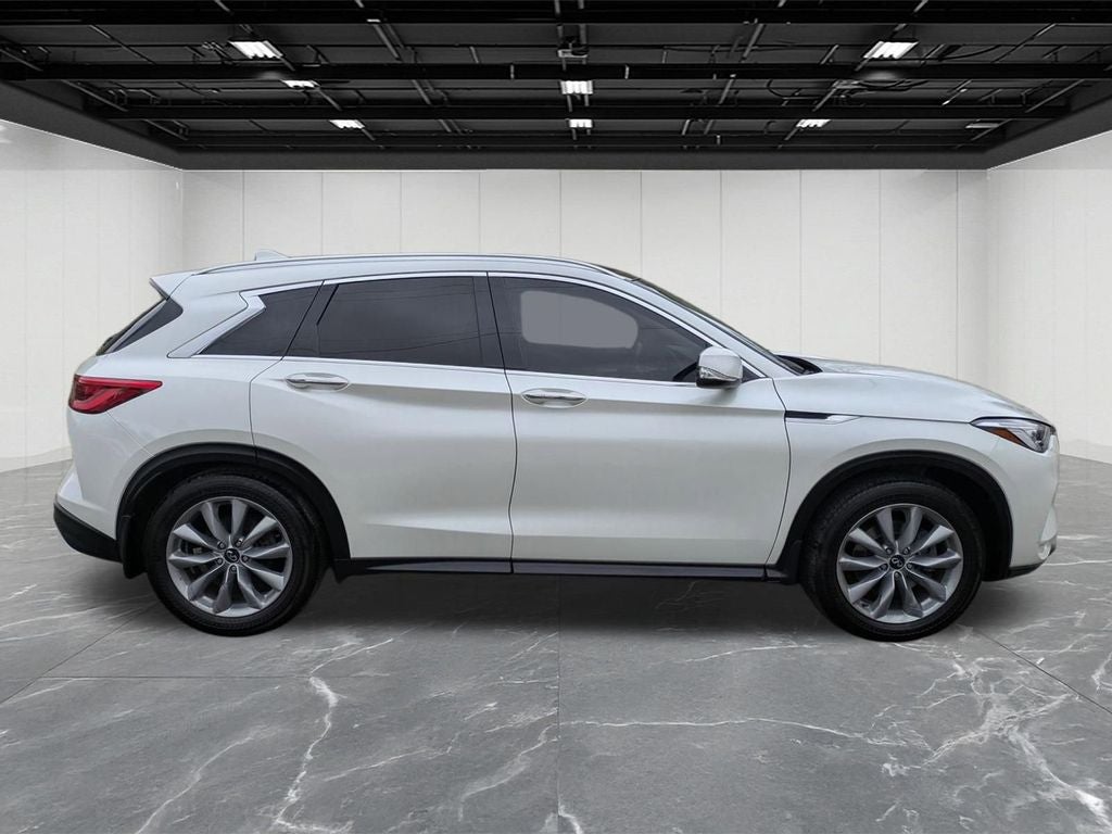 2021 INFINITI QX50 LUXE