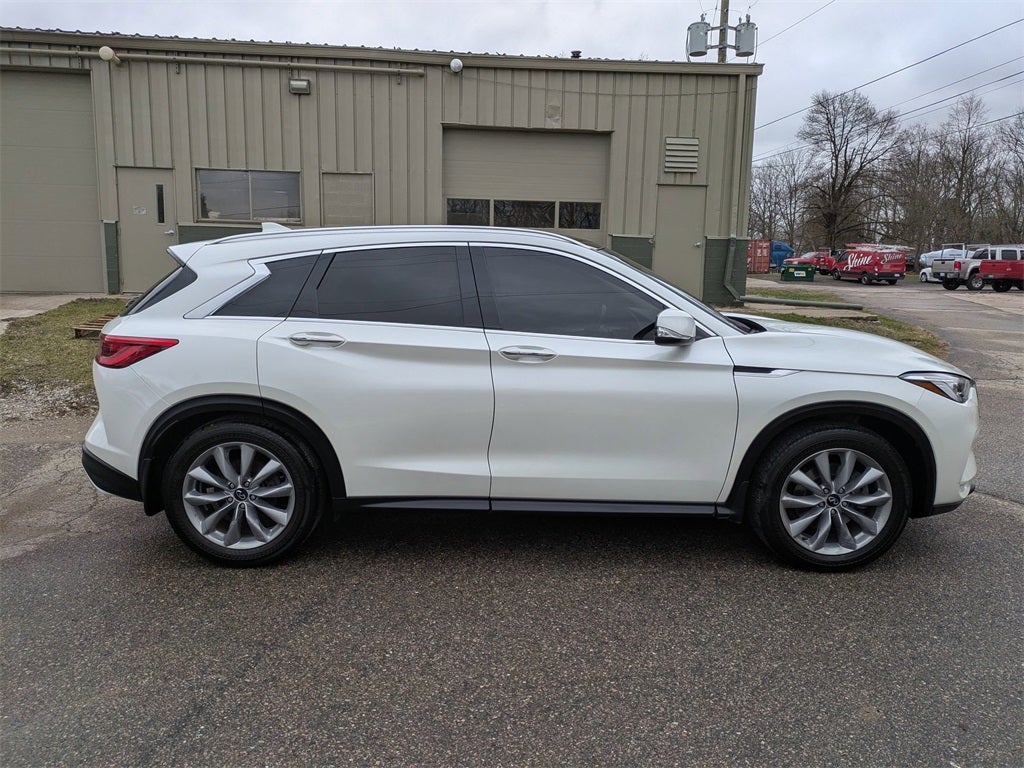 2021 INFINITI QX50 LUXE