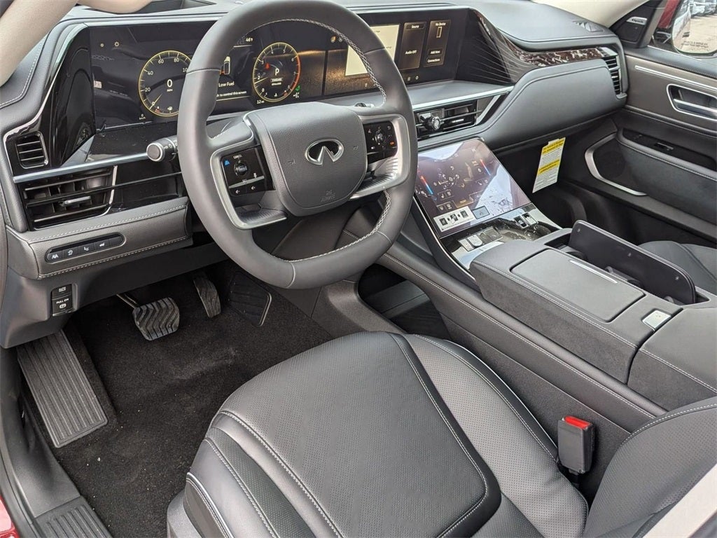 2026 INFINITI QX80 LUXE