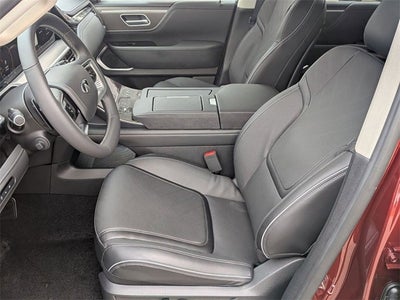 2026 INFINITI QX80 LUXE