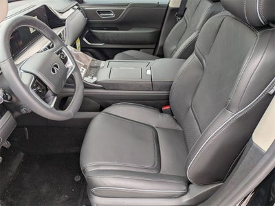 2026 INFINITI QX80 LUXE