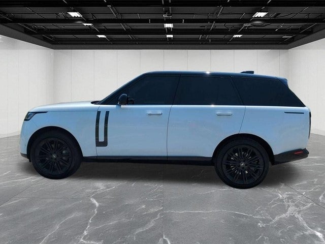 2022 Land Rover Range Rover SE