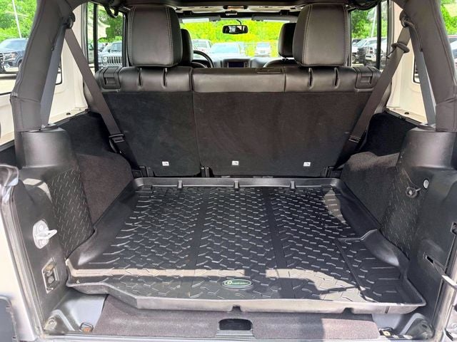 2017 Jeep Wrangler Unlimited Sahara 4x4