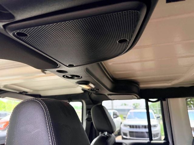 2017 Jeep Wrangler Unlimited Sahara 4x4