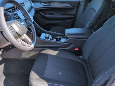 2026 Jeep Grand Cherokee GRAND CHEROKEE LAREDO 4X4