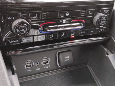 2026 Jeep Grand Cherokee GRAND CHEROKEE LAREDO X 4X4