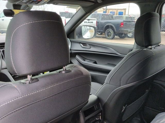 2026 Jeep Grand Cherokee GRAND CHEROKEE LAREDO X 4X4