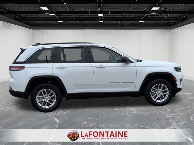 2026 Jeep Grand Cherokee GRAND CHEROKEE LAREDO X 4X4