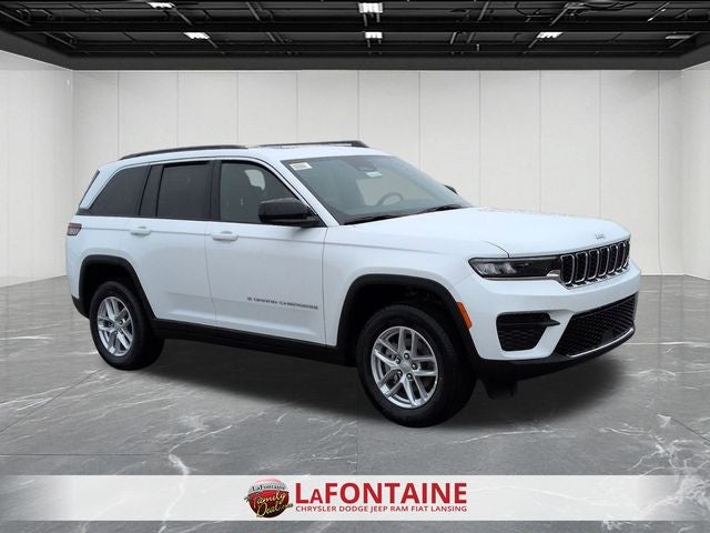 2026 Jeep Grand Cherokee GRAND CHEROKEE LAREDO X 4X4