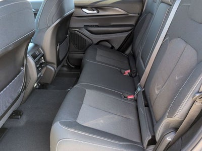 2026 Jeep Grand Cherokee GRAND CHEROKEE LAREDO X 4X4