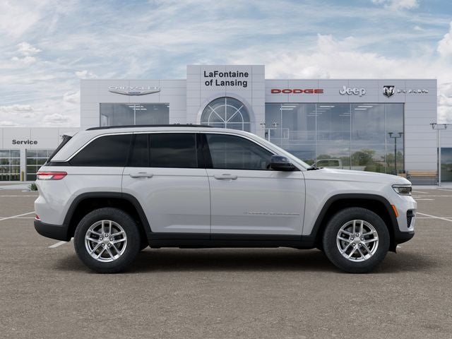 2026 Jeep Grand Cherokee GRAND CHEROKEE LAREDO X 4X4