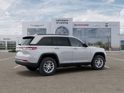 2026 Jeep Grand Cherokee GRAND CHEROKEE LAREDO X 4X4