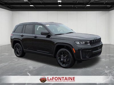 2026 Jeep Grand Cherokee GRAND CHEROKEE LAREDO ALTITUDE 4X4