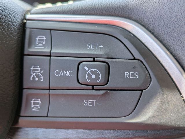 2023 Jeep Grand Cherokee L Altitude 4x4