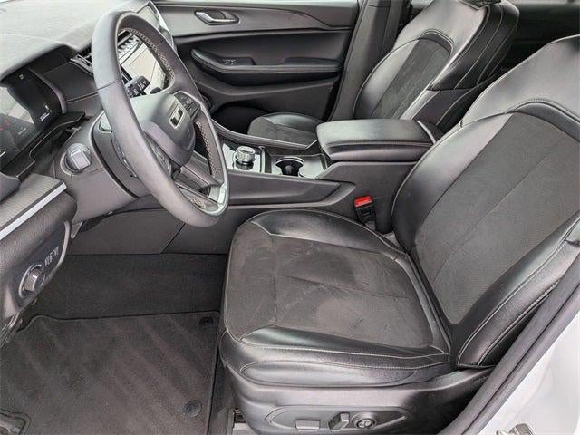 2024 Jeep Grand Cherokee L Altitude 4x4