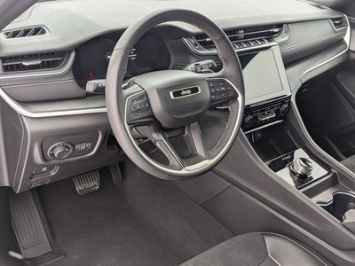 2024 Jeep Grand Cherokee L Altitude 4x4