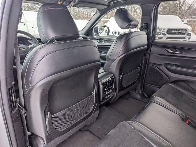 2024 Jeep Grand Cherokee L Altitude 4x4