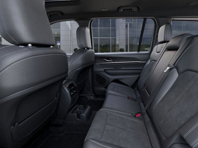 2026 Jeep Grand Cherokee L GRAND CHEROKEE L LAREDO ALTITUDE 4X4