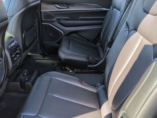 2026 Jeep Grand Cherokee L GRAND CHEROKEE L LIMITED 4X4