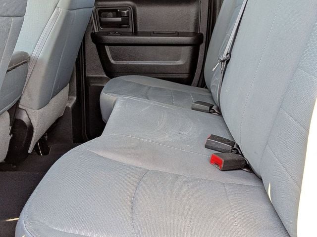 2019 RAM 1500 Classic Express Quad Cab 4x4 6'4' Box