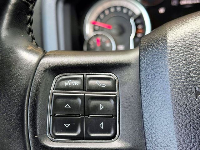 2018 RAM 1500 Big Horn Quad Cab 4x4 6'4' Box