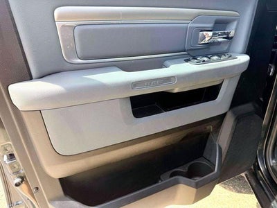 2018 RAM 1500 Big Horn Quad Cab 4x4 6'4' Box