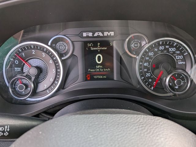 2020 RAM 1500 Big Horn Quad Cab 4x4 6'4' Box